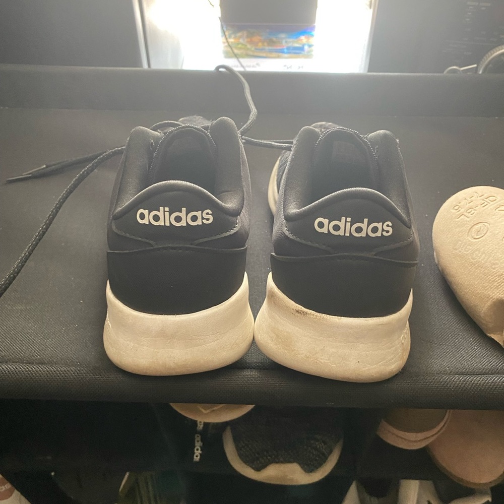 Adidas Sneaker